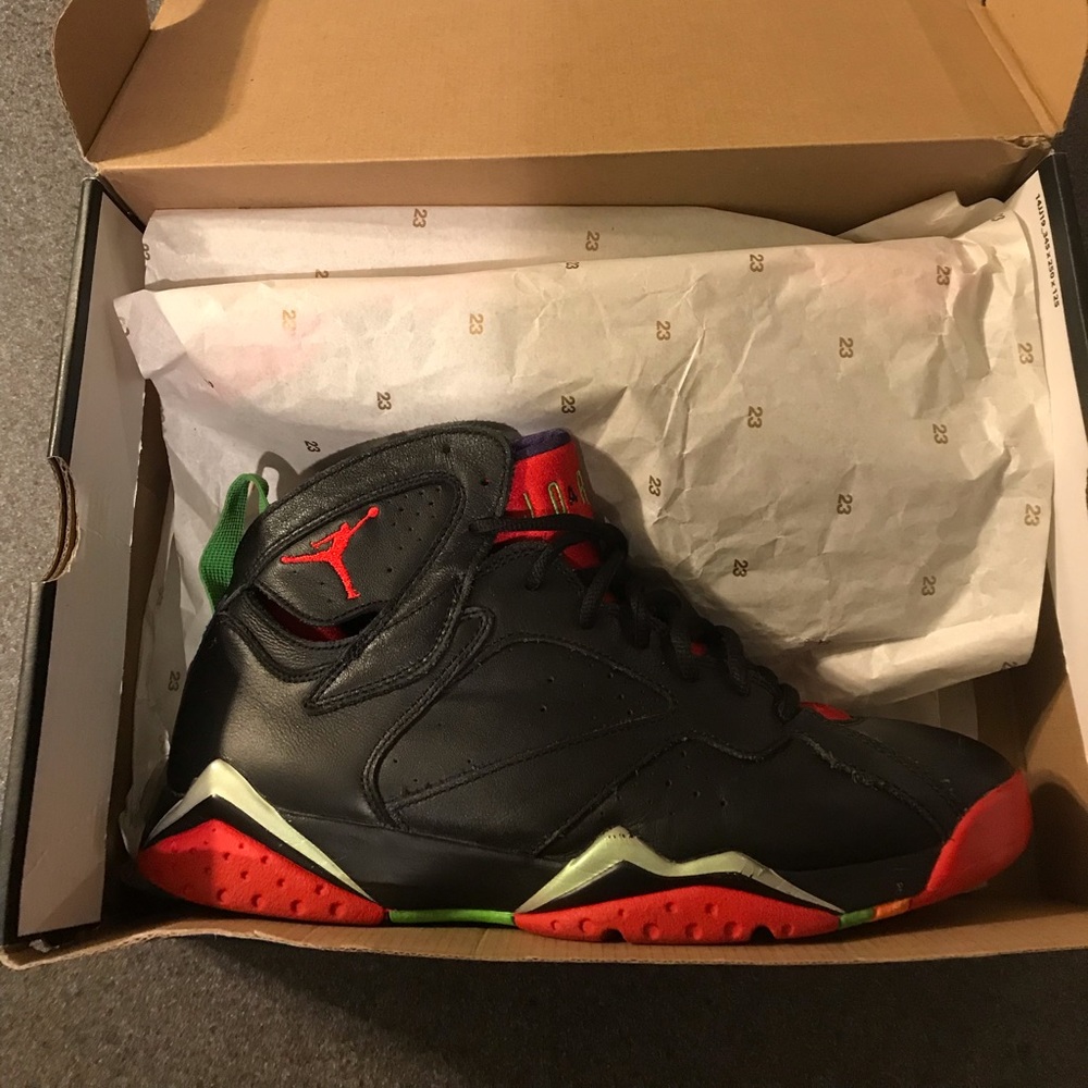 Air Jordan—Retro 7–Marvin the Martian